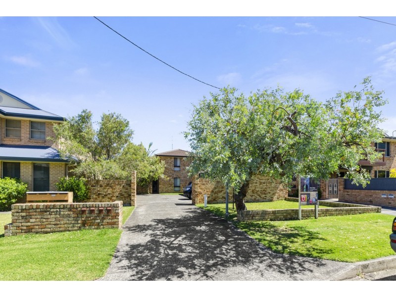 1/22 Ocean Street, Thirroul NSW 2515