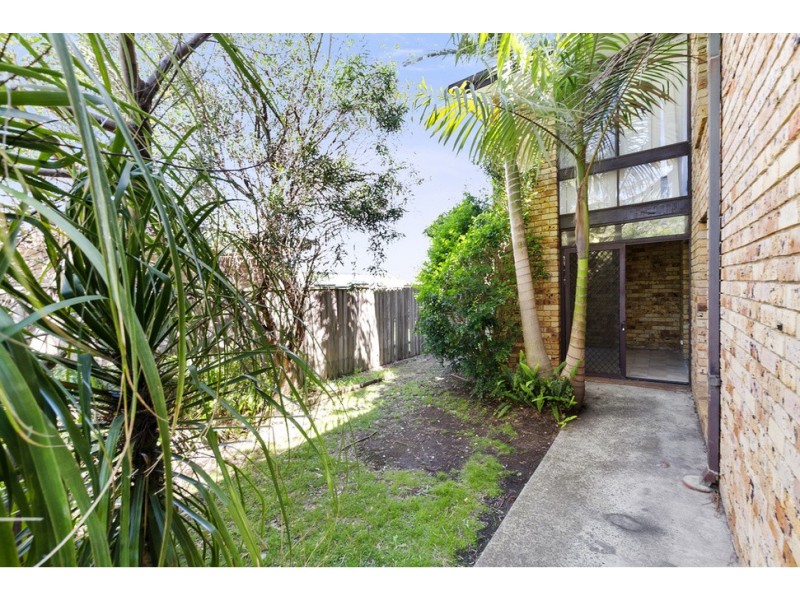 1/22 Ocean Street, Thirroul NSW 2515