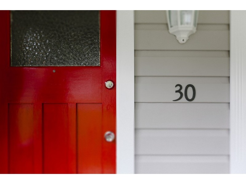 30 Hobart Street, Bulli NSW 2516