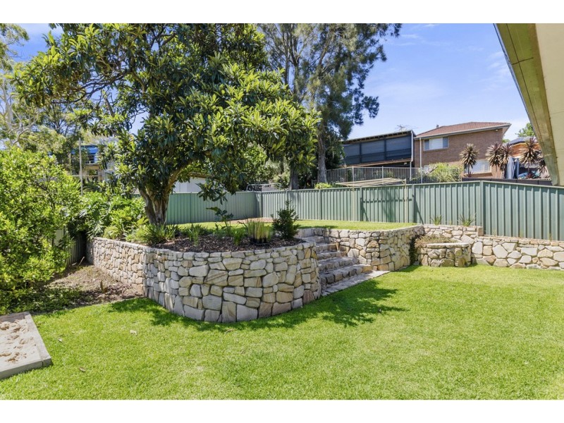 25 Parkes Street, Helensburgh NSW 2508