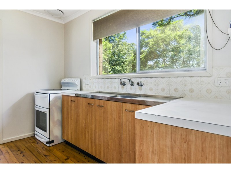 25 Parkes Street, Helensburgh NSW 2508