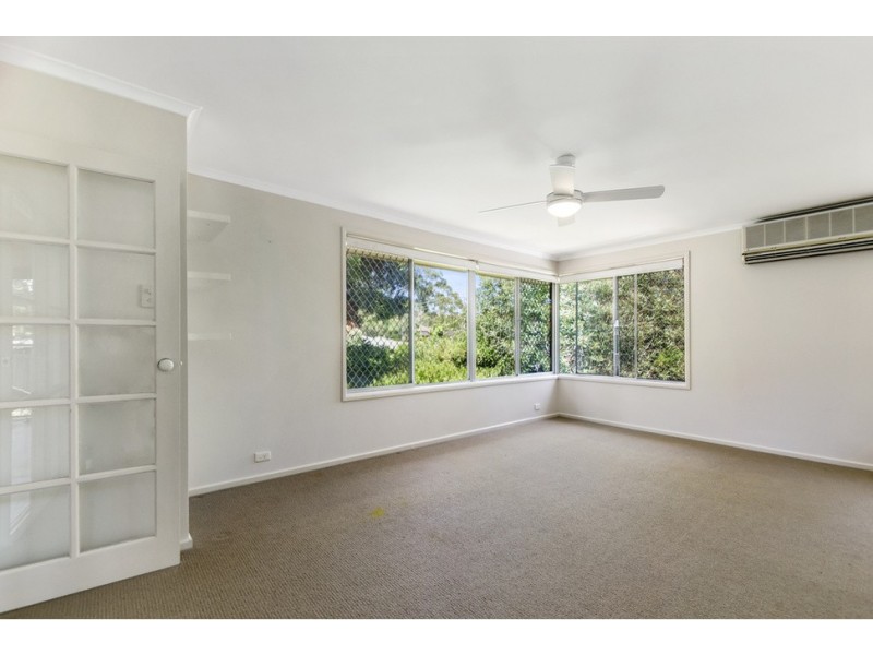 25 Parkes Street, Helensburgh NSW 2508