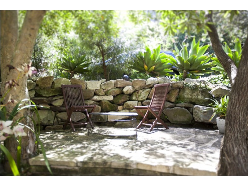 57 Buttenshaw Drive, Coledale NSW 2515