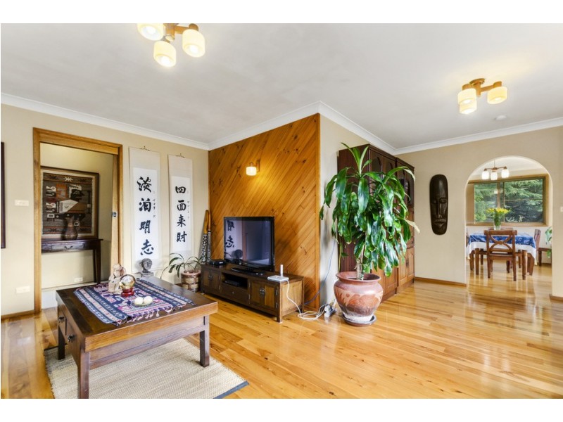 18 Squires Crescent, Coledale NSW 2515