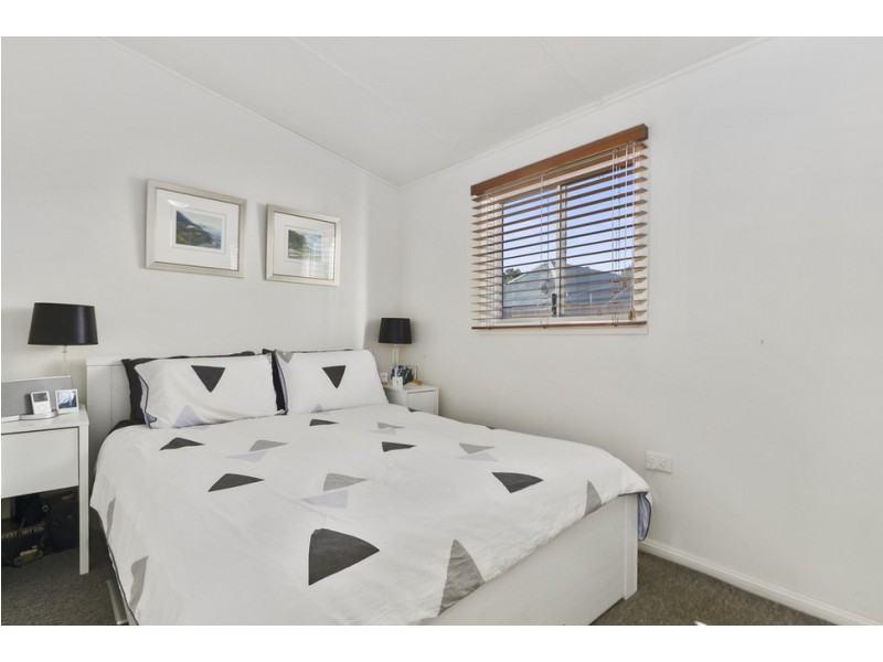 4/246 Lawrence Hargrave Drive, Thirroul NSW 2515