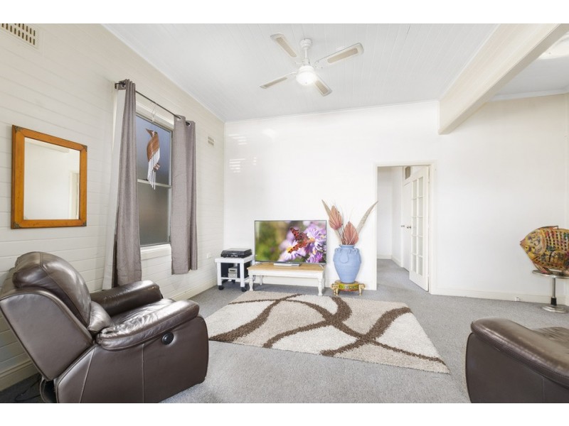 1/246 Lawrence Hargrave Drive, Thirroul NSW 2515