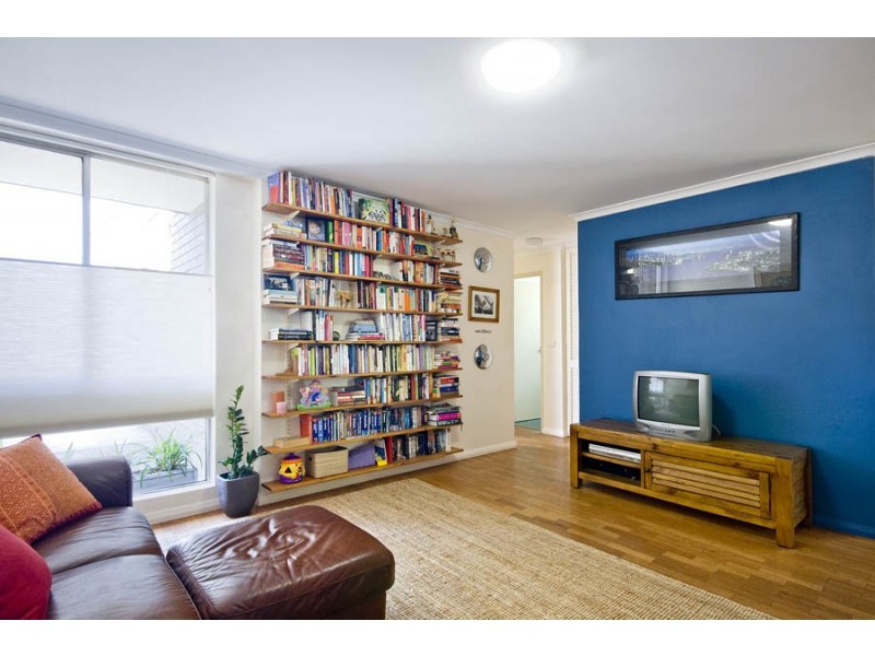 1/17 Henley Road, Thirroul NSW 2515