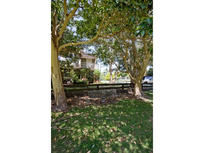 1/17 Henley Road, Thirroul NSW 2515