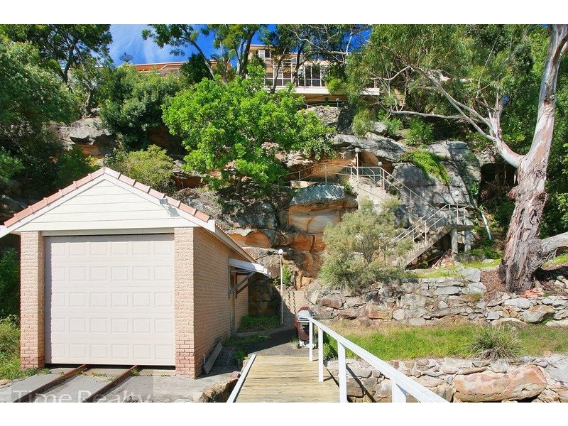 225 Stuart Street, Blakehurst NSW 2221