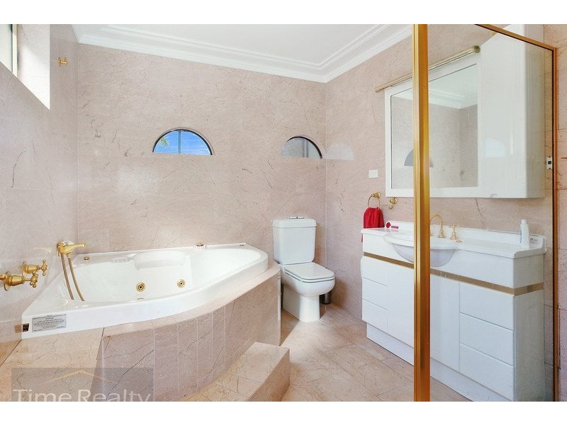 225 Stuart Street, Blakehurst NSW 2221