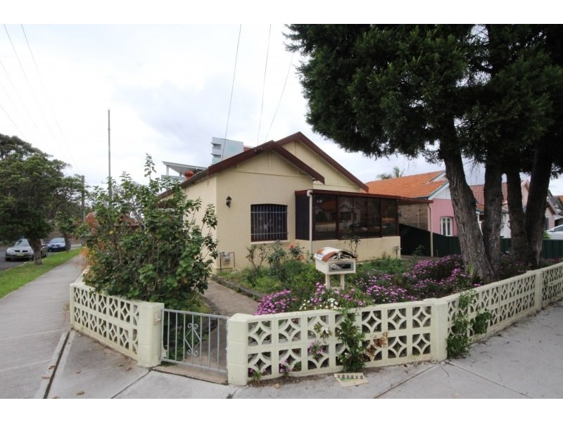 2 Hillcrest Street, Homebush NSW 2140