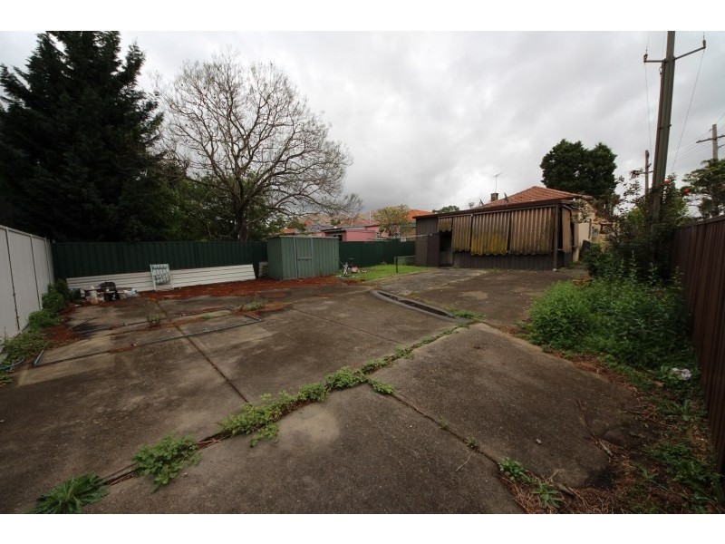 2 Hillcrest Street, Homebush NSW 2140