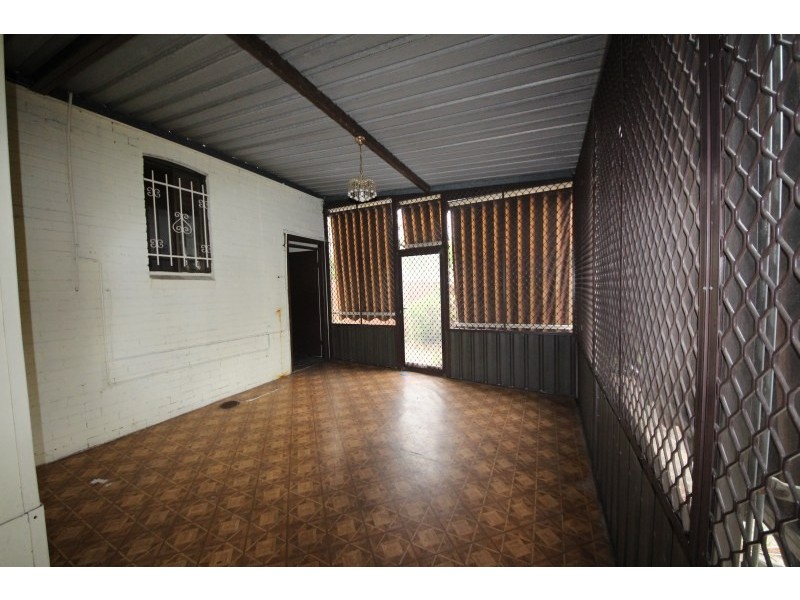 2 Hillcrest Street, Homebush NSW 2140