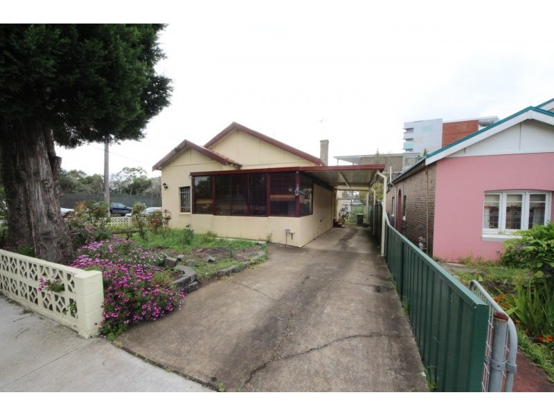 2 Hillcrest Street, Homebush NSW 2140