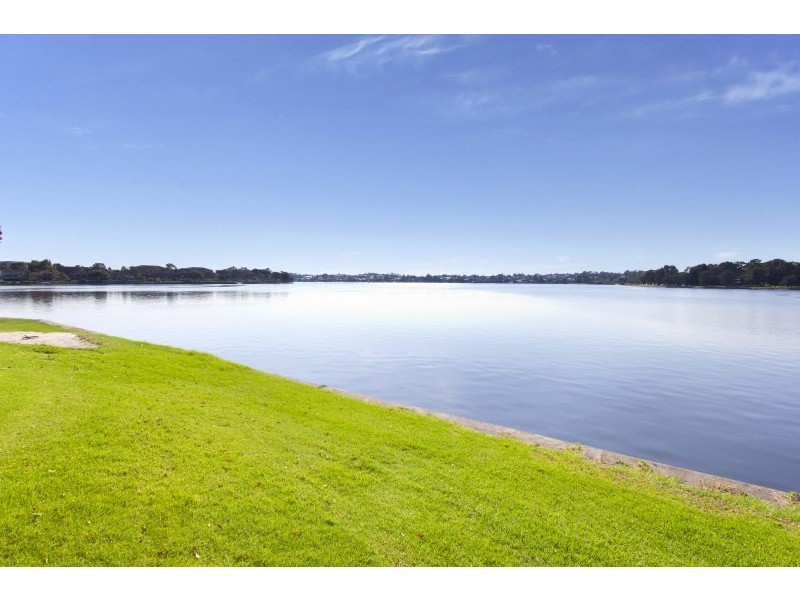 555 Lyons Rd West, Canada Bay NSW 2046