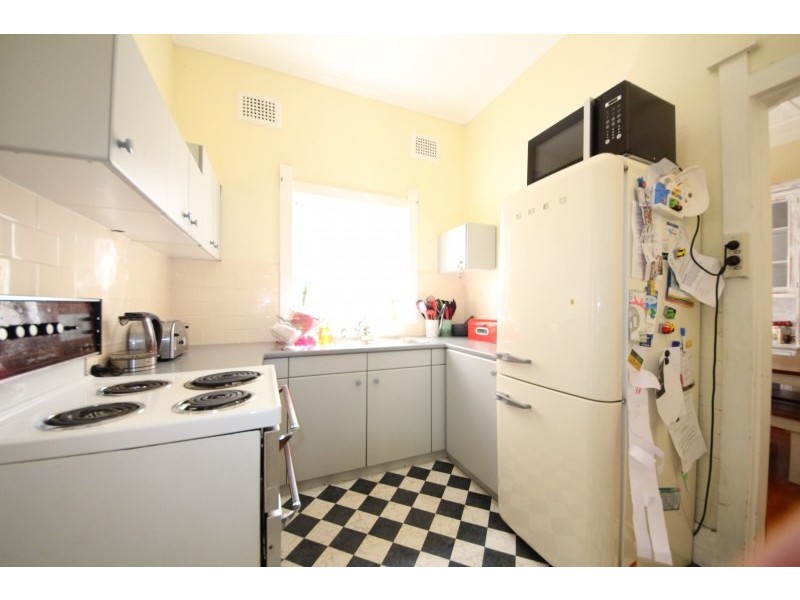 66 First Avenue, Rodd Point NSW 2046