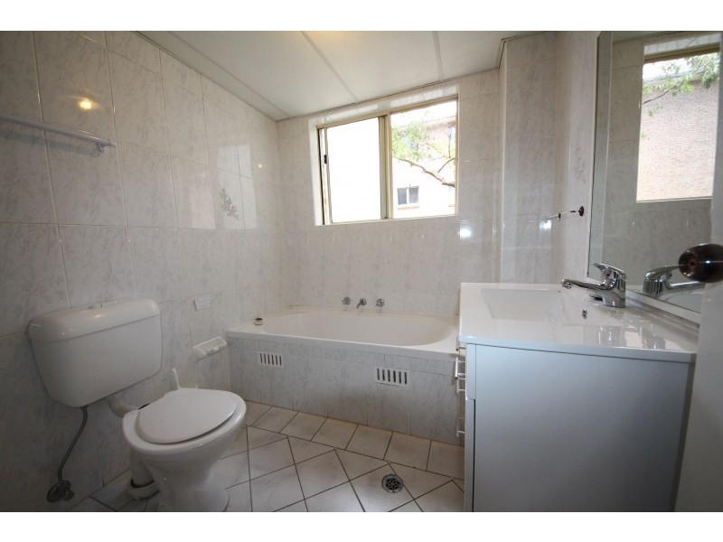 13/94-102 Meredith Street, Bankstown NSW 2200