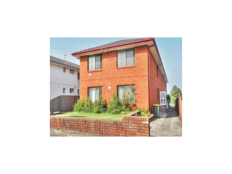 4/18 Northcote Street, Canterbury NSW 2193