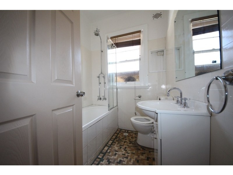 1 Currawang Street, Concord West NSW 2138