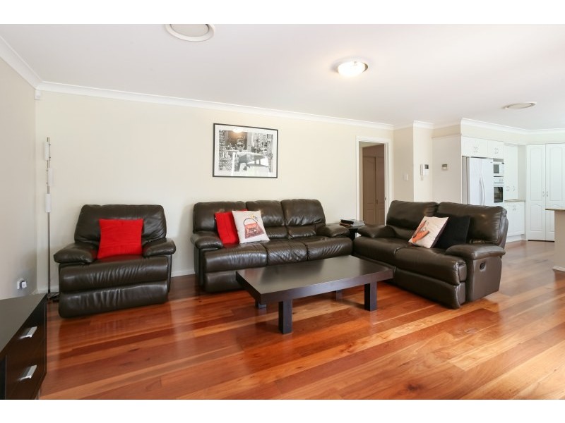 9 Fairwater Drive, Breakfast Point NSW 2137