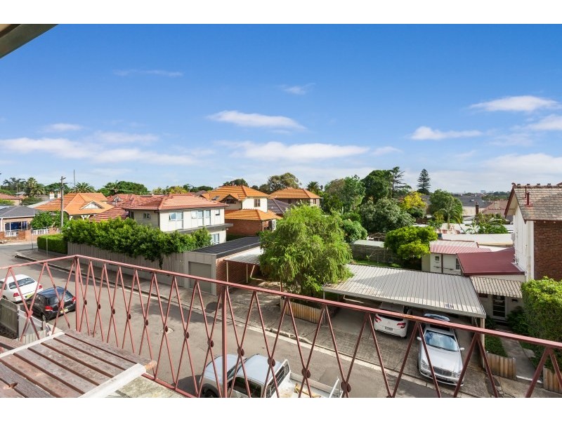 12/93 Lyons Road, Drummoyne NSW 2047