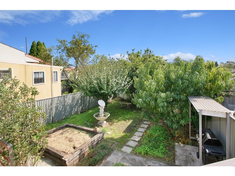 268 Lyons Road, Russell Lea NSW 2046