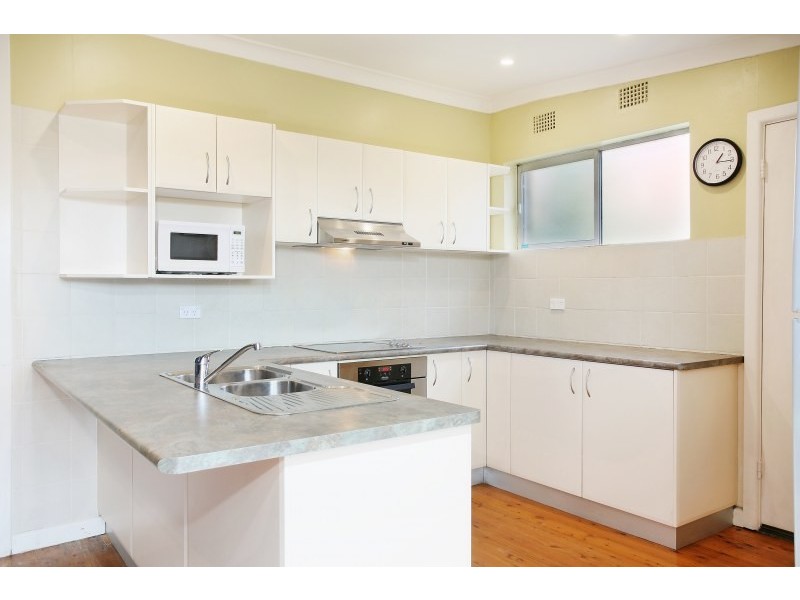 268 Lyons Road, Russell Lea NSW 2046