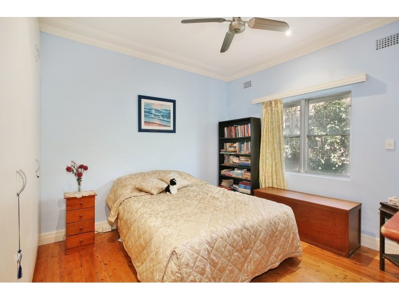 268 Lyons Road, Russell Lea NSW 2046