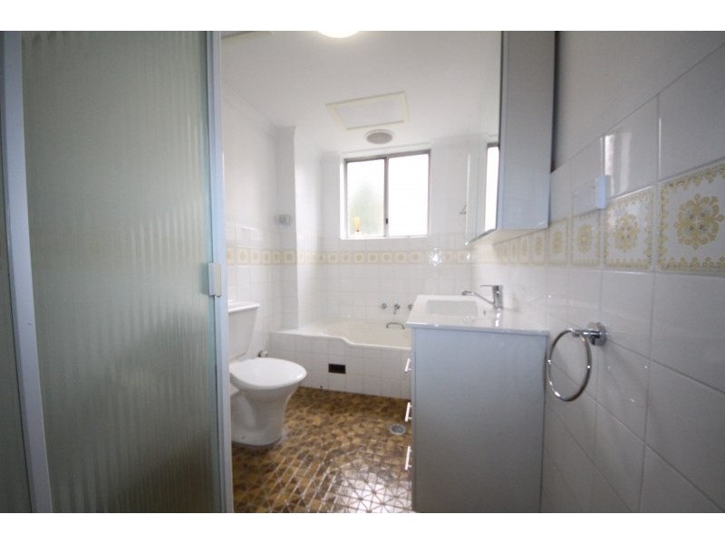 3/64 Kings Road, Five Dock NSW 2046