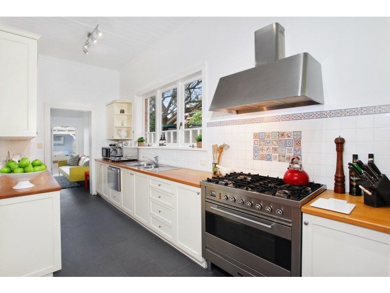 7 Kings Road, Five Dock NSW 2046