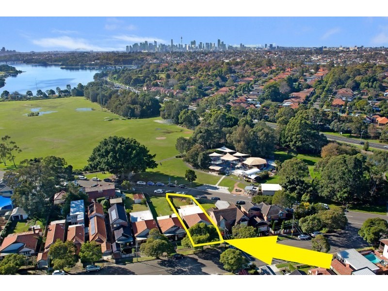 4 Ingham Avenue, Five Dock NSW 2046