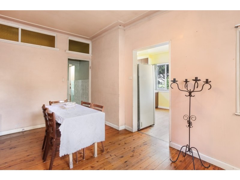 4 Ingham Avenue, Five Dock NSW 2046