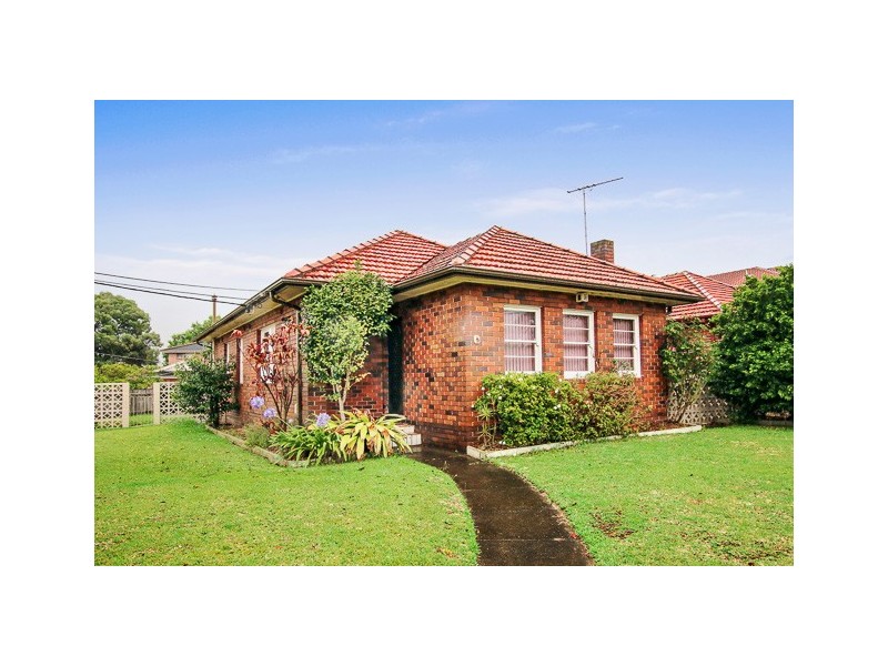6 Frederick Street, Concord NSW 2137