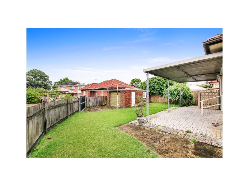 6 Frederick Street, Concord NSW 2137