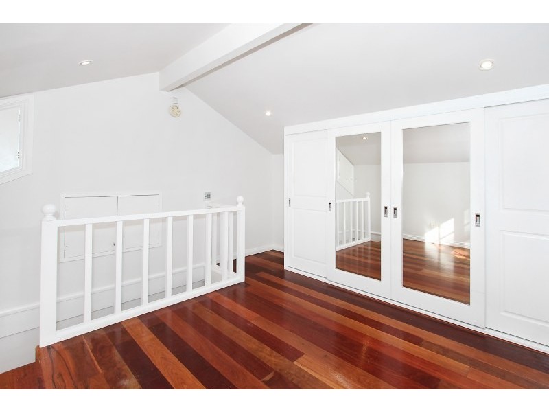 1 Rosser Street, Rozelle NSW 2039