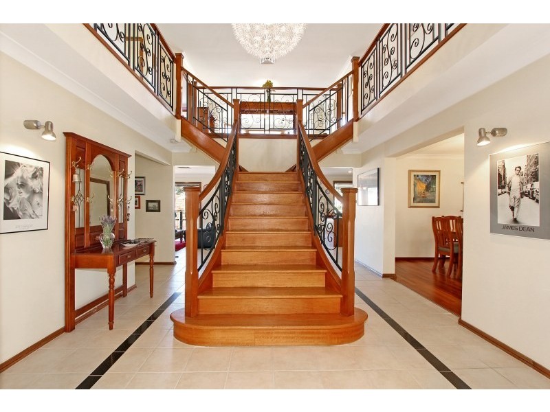 3 Warraroong Street, Beverly Hills NSW 2209