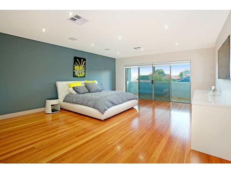 20 Anderson Road, Concord NSW 2137