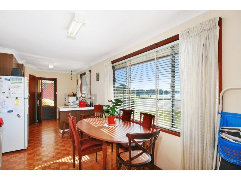 555 Lyons Rd West, Canada Bay NSW 2046