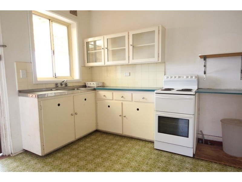22 Rowley Road, Russell Lea NSW 2046