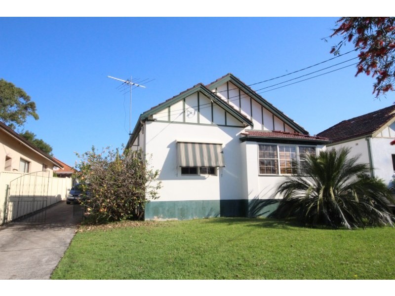 6 Bishop Street, Cabarita NSW 2137