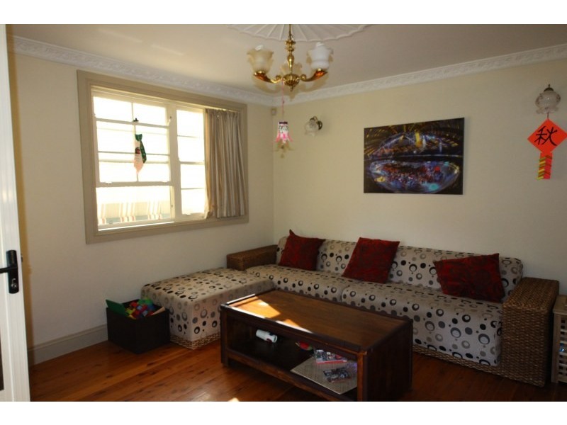 6 Bishop Street, Cabarita NSW 2137