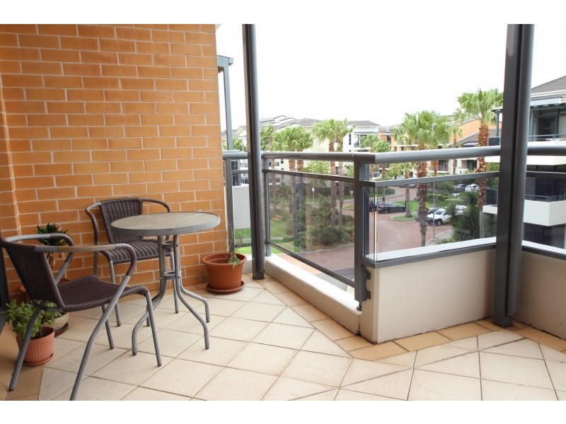 390/3 Bechert Road, Chiswick NSW 2046