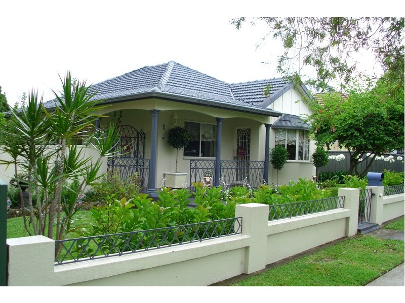 4 Cabarita Road, Concord NSW 2137
