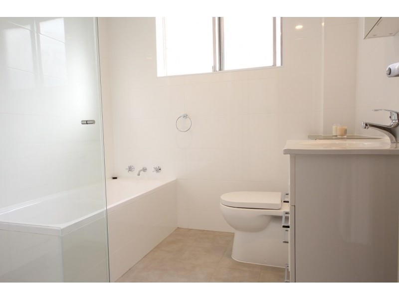 6/20 Kings Road, Five Dock NSW 2046
