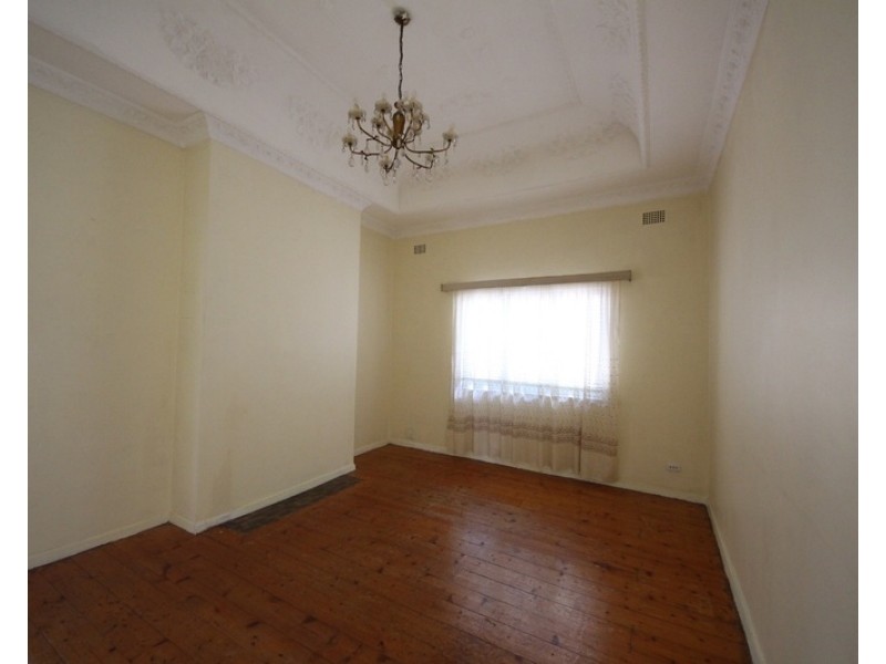 131 Davidson Avenue, Concord NSW 2137