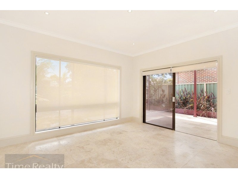 8 Riverview Street, Concord NSW 2137