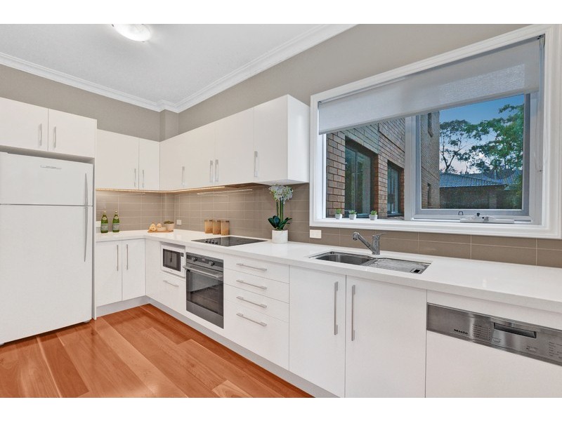 2/2-4 Montrose Road, Abbotsford NSW 2046