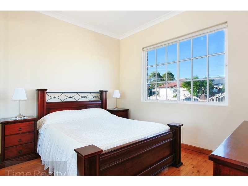 6 Mortlake Street, Concord NSW 2137