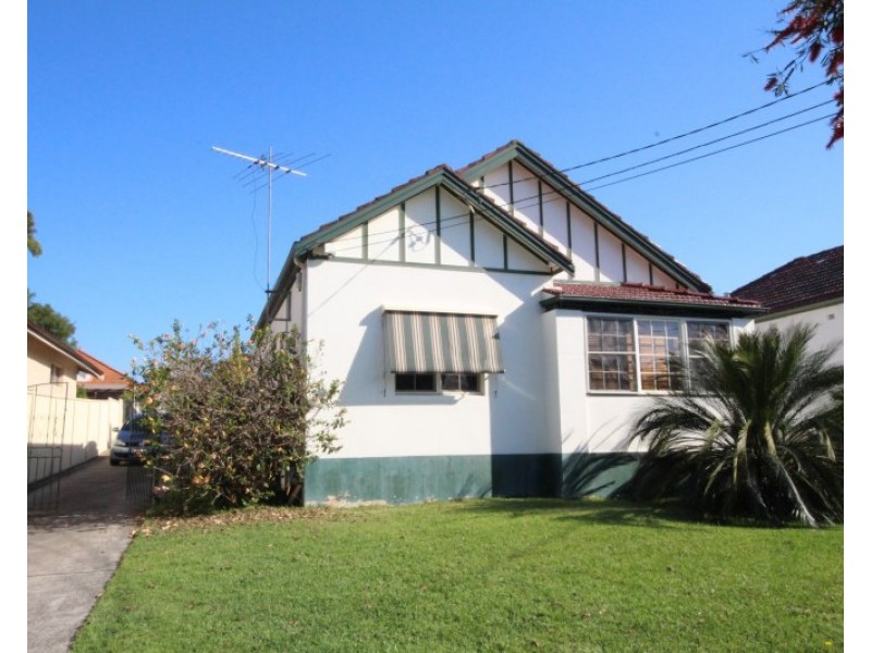 6 Bishop Street, Cabarita NSW 2137