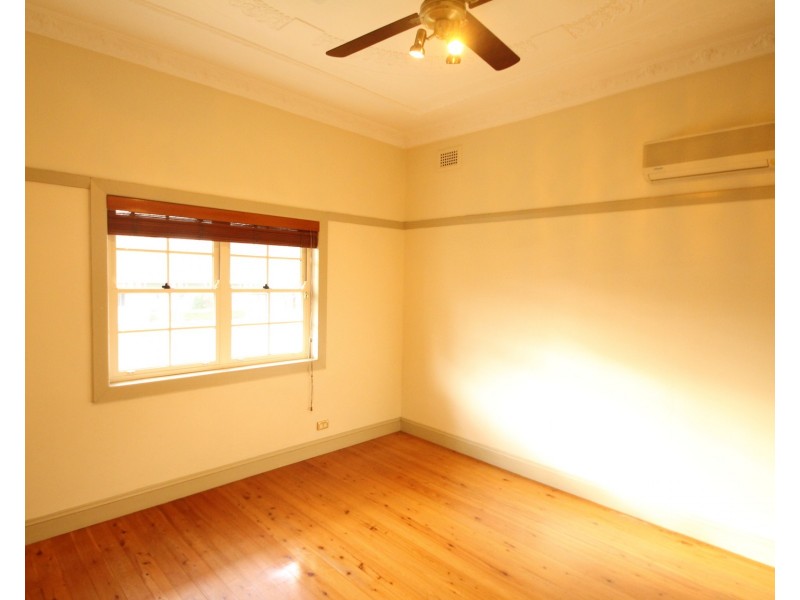 6 Bishop Street, Cabarita NSW 2137